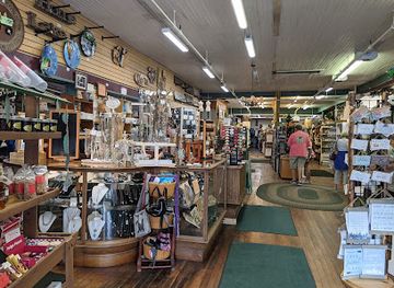 new-york/adirondack-mountains/shop/schroon-lake-department-store-formerly-the-towne-store