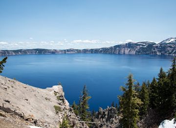 oregon/crater-lake-national-park/shop/discovery-point-trailhead
