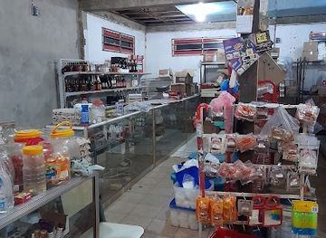 suriname/sipaliwini-district/shop/supermarkt-weewee-md-menkie