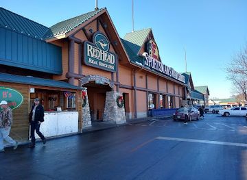 missouri/st-charles/shop/mark-twain-village