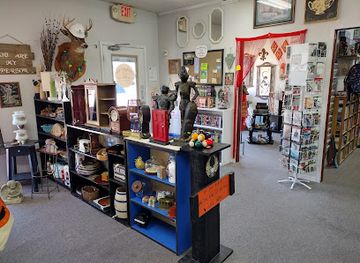 arkansas/rogers/shop/the-rabbit-hole