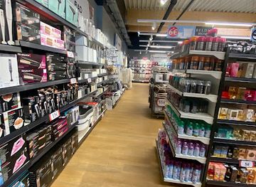 austria/eisenstadt/shop/woolworth