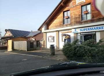 czechia/lipno-dam/shop/happy-supermarket