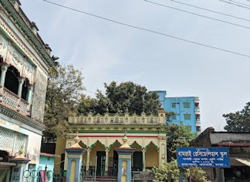 bangladesh/ganges-delta/shop/sukanta-s-dhamrai-metal-crafts