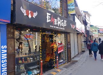 india/shimla/the-ridge/shop/emerge-shimla