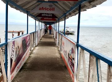 sierra-leone/lungi-beach/shop/freetown-mall