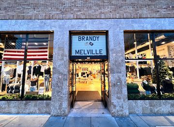 california/walnut-creek/shop/brandy-melville-walnut-creek