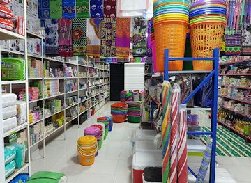 madagascar/masoala-national-park/shop/hakimi-store