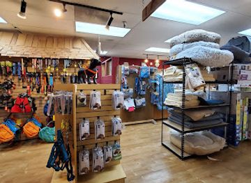 california/mammoth-lakes/shop/tailwaggers-pet-store