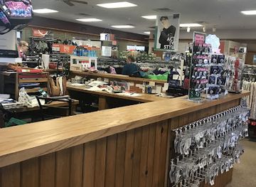 iowa/mason-city/shop/emerson-s-at-the-willow