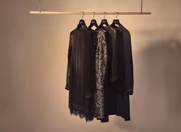 iceland/hafnarfjordur/shop/kona-tiskuverslun