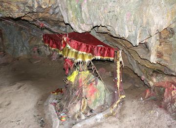 nepal/bandipur/shop/siddha-gufa-cave-bimal-nagar
