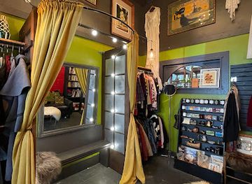 washington/tacoma/shop/stories-thrift-and-gift