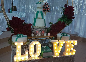 tanzania/ngorongoro-conservation-area/shop/martina-stationary-cakes-point-decorations