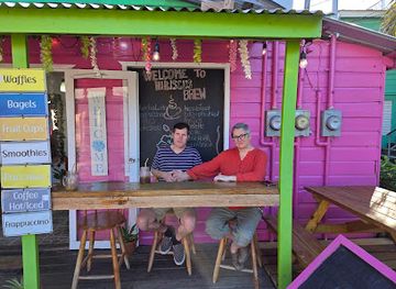 belize/placencia/shop/the-literary-lizard