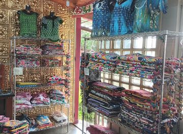 brazil/chapada-dos-veadeiros-national-park/shop/om-roupas-de-bem-estar-chapada-dos-veadeiros