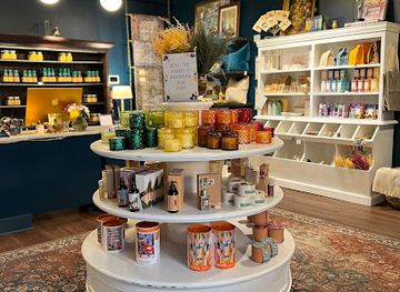 alabama/cahaba-valley/shop/lifelyles-gifts-interiors