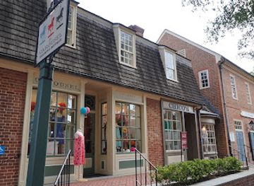 virginia/williamsburg/shop/carousel