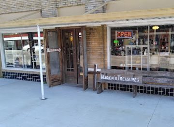texas/port-arthur/shop/marion-s-treasures
