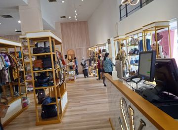 indonesia/surabaya/shop/surabaya-square-pusat-oleh-oleh-khas-surabaya