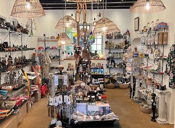 south-africa/cape-peninsula/shop/african-art-gemstones