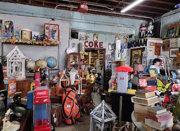 illinois/springfield/shop/house-garden-resource-gallery