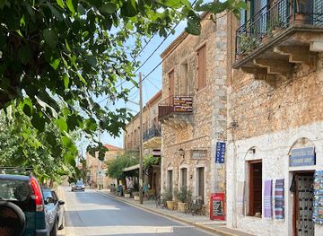 greece/peloponnese/shop/markeas-tourist-shop