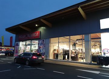 slovenia/ptuj/shop/c-a