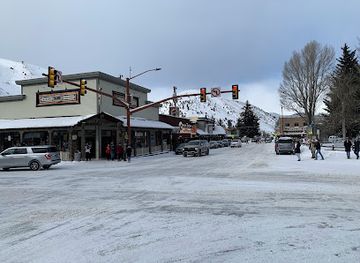 wyoming/snow-king-mountain-resort/shop/jackson-trading-company