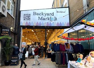 united-kingdom/windsor/attraction/backyard-market