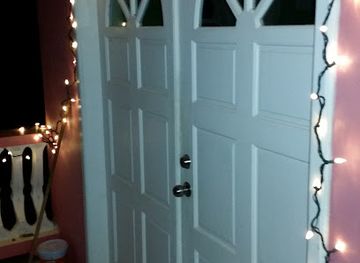 saint-lucia/micoud-quarter/shop/king-s-minimart