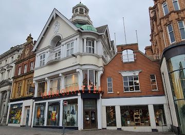 united-kingdom/leicestershire/shop/urban-outfitters