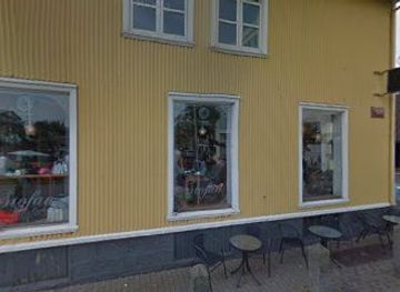 iceland/golden-circle/shop/gryfjan-vape-shop-veltusund