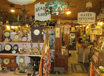 new-hampshire/coos-county/shop/potato-barn-antiques