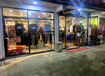 nepal/pokhara/shop/nike-store-pokhara