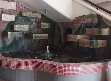 jamaica/manchester-plateau/shop/bank-house-mall