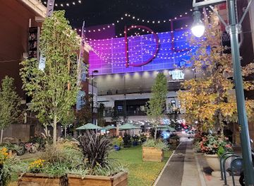 colorado/central-colorado/shop/denver-pavilions