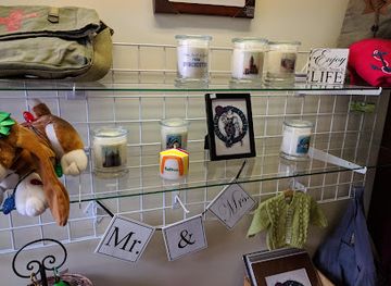 massachusetts/south-shore/shop/meetinghouse-mill-gift-stop