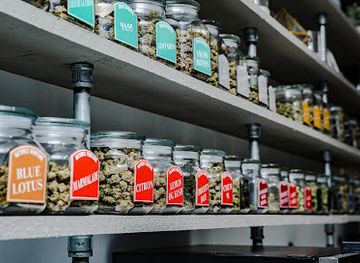 maryland/southern-maryland/shop/story-cannabis-mechanicsville