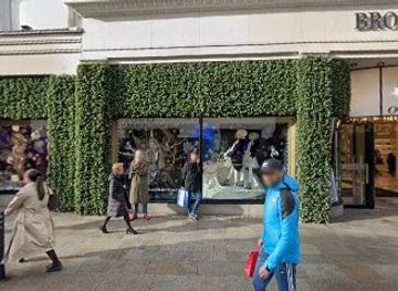 ireland/dublin/grafton-street/shop/grafton