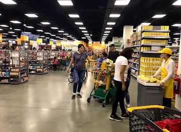 mongolia/tuul-river-valley/shop/e-mart-khan-uul