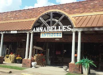 mississippi/the-flatwoods/shop/annabelle-s-antique-mall
