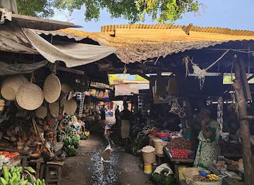 tanzania/lake-manyara-national-park/shop/panone-supermarket