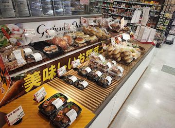 japan/kanazawa/omicho-market/shop/kanazawa-hyakubangai