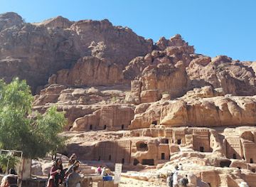 jordan/al-karak-plateau/shop/petra