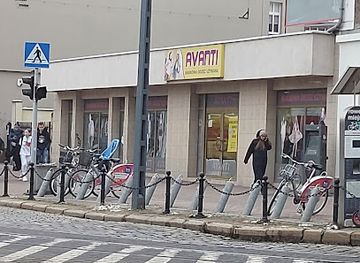 poland/poznan/jezyce/shop/odziez-uzywana