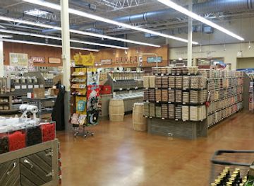 illinois/central-illinois/shop/eastland-commons-shopping-center
