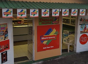 saint-vincent-and-the-grenadines/chateaubelair/shop/daniel-s-wholesale-retail