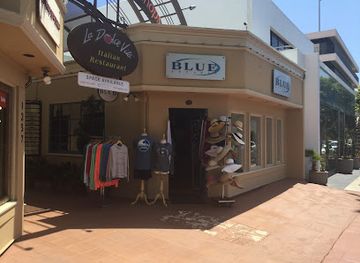 california/la-jolla/shop/blue-apparel
