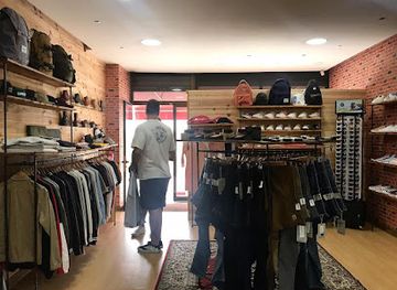 portugal/ponte-de-lima/shop/broken-eye